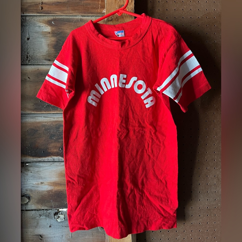 1970s Minnesota vintage t-shirt kids' youth 14-16 M L red Twins? ringer tee